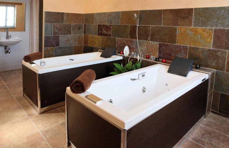 Domaine Saint-Roch Hotel Spa Salzuit Exteriér fotografie